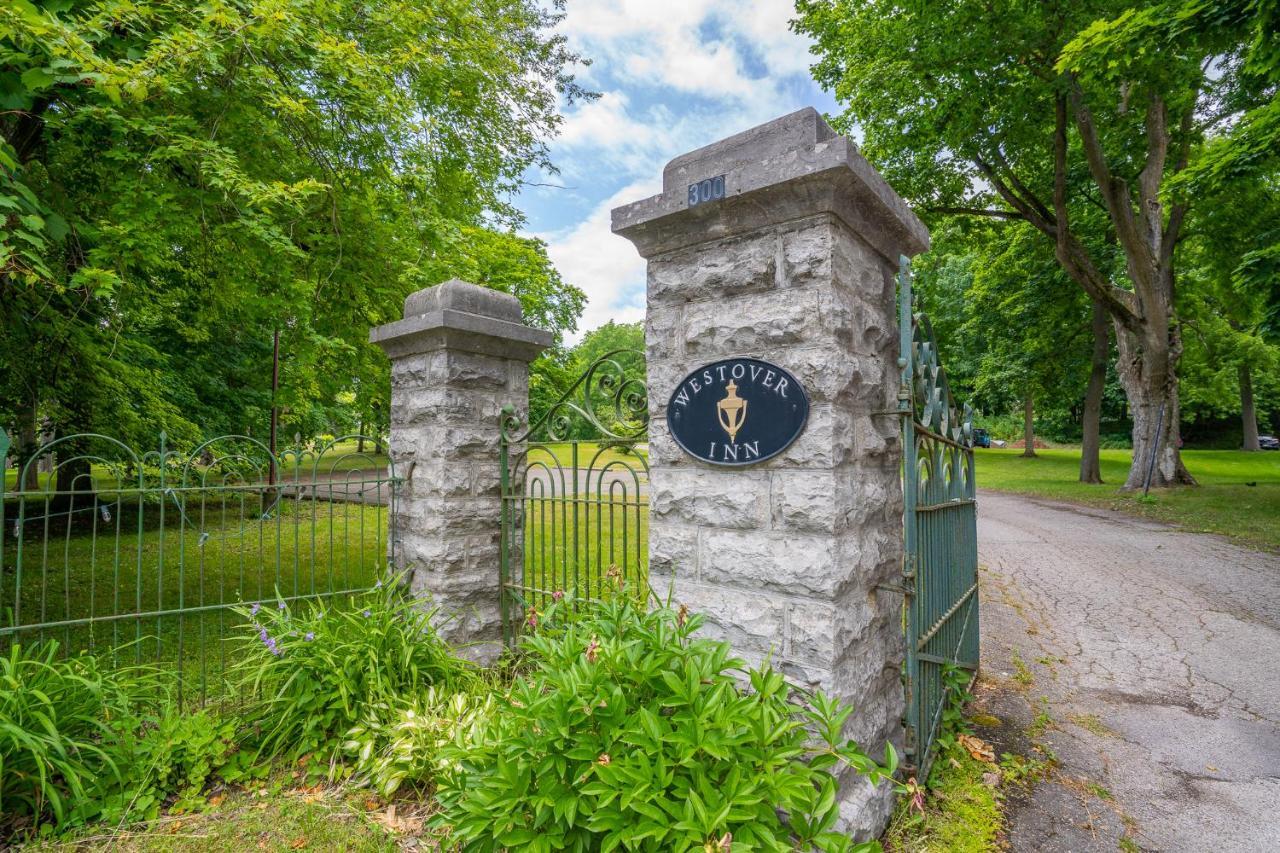 Westover Inn Saint Marys 외부 사진