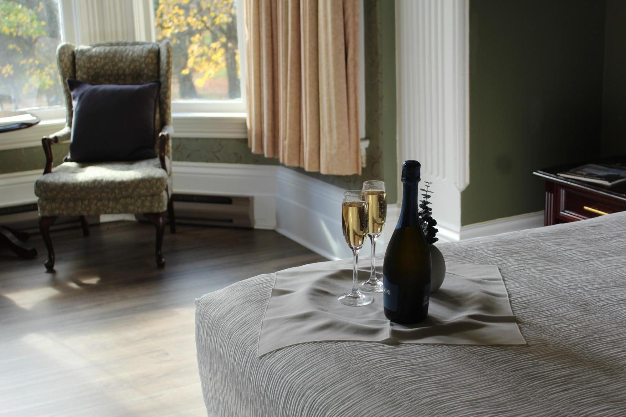 Westover Inn Saint Marys 외부 사진